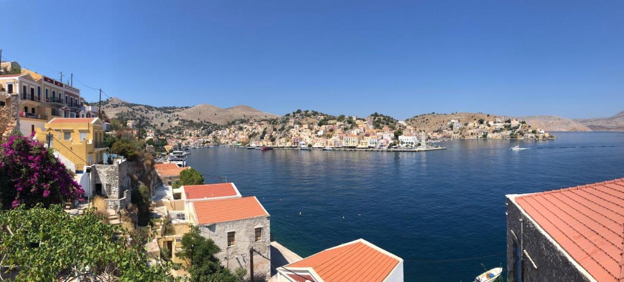 Pitini Guest House Symi Exterior foto